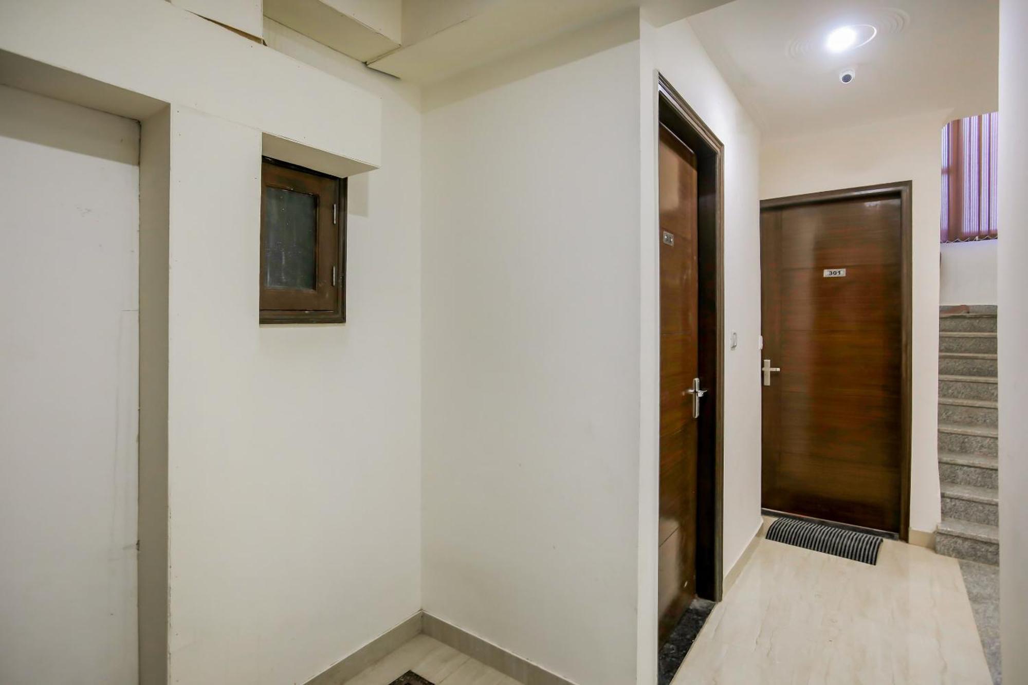 Hotel O Mahipalpur Extension Near Airport New Delhi Exterior photo